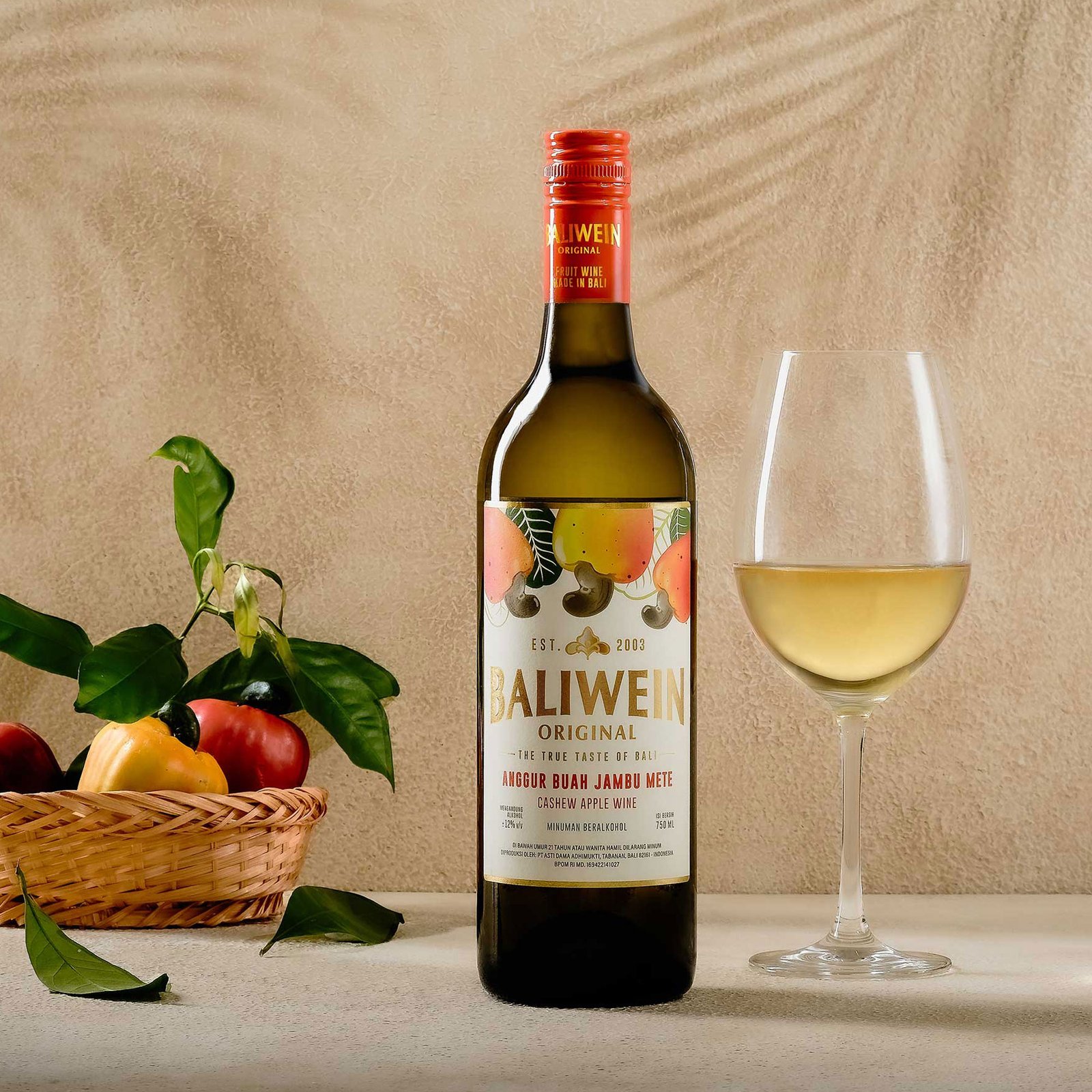 kiilat-creative-baliwein-wine-packaging-fruits-wine-glass kiilat-creative-baliwein-wine-packaging-fruits-wine-glass