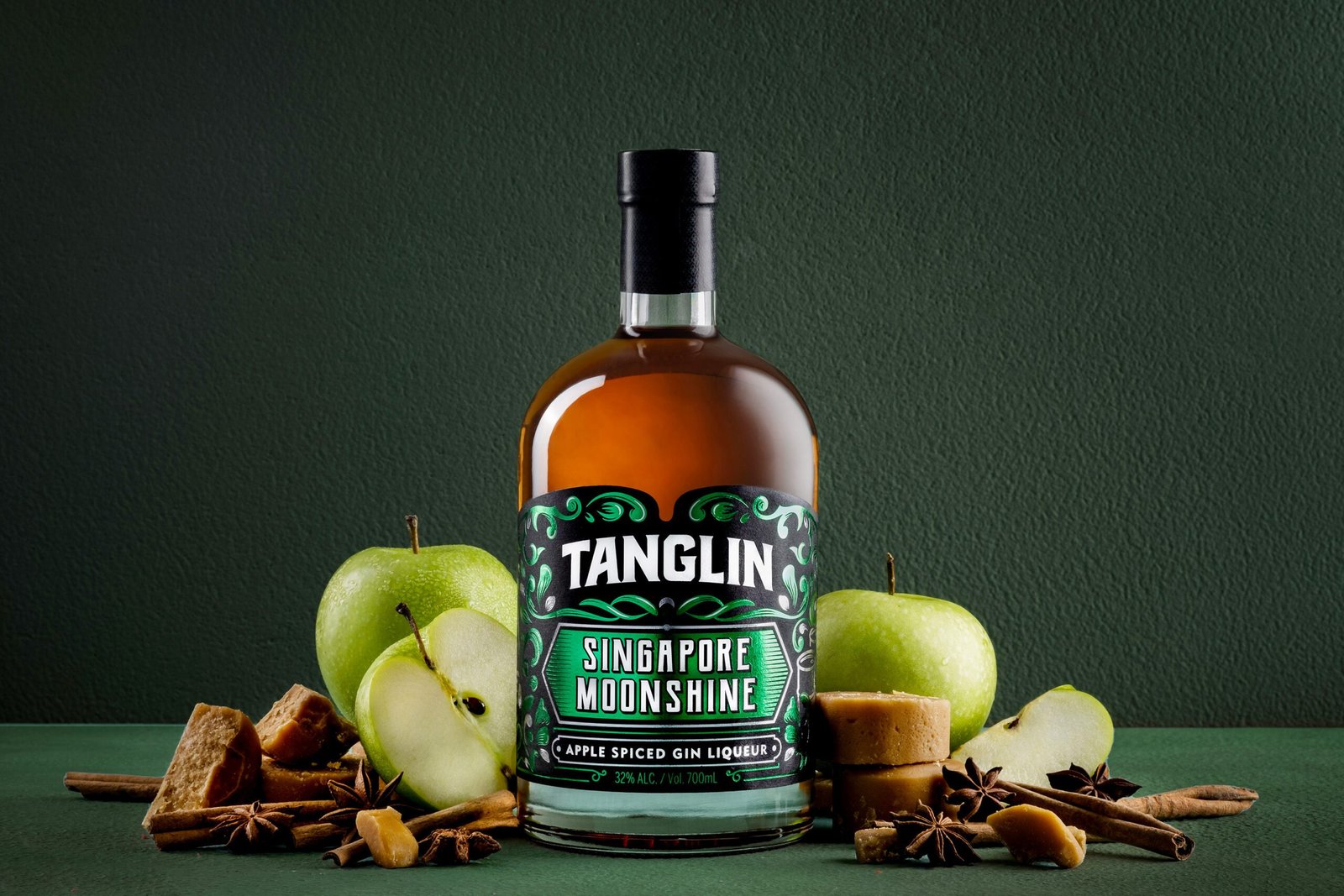 kiilat-creative-tanglin-moonshine-bottle-ingredients